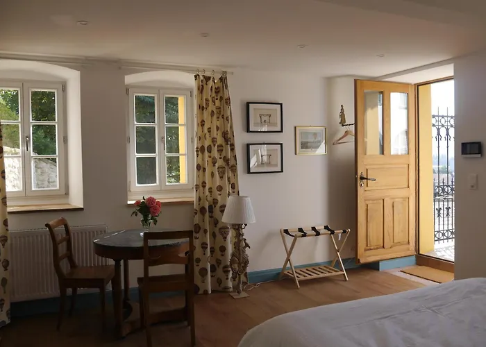 Apartament Chateau Marnand - Montgolfieres *